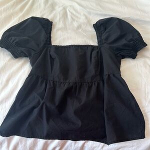 Abercrombie top size small